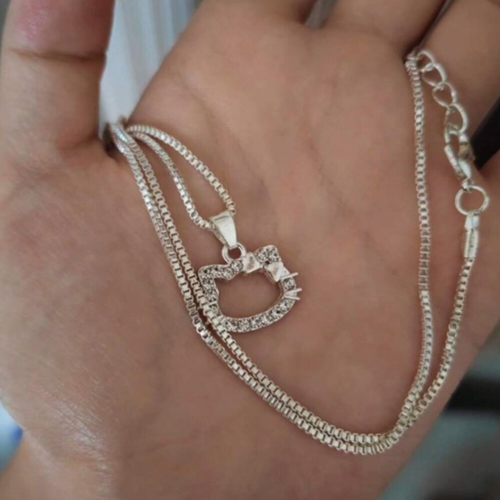HELLO KITTY Rhinestone Silver Pendant Necklace BRAND-NEW & SUPER CUTE! - Picture 2 of 3